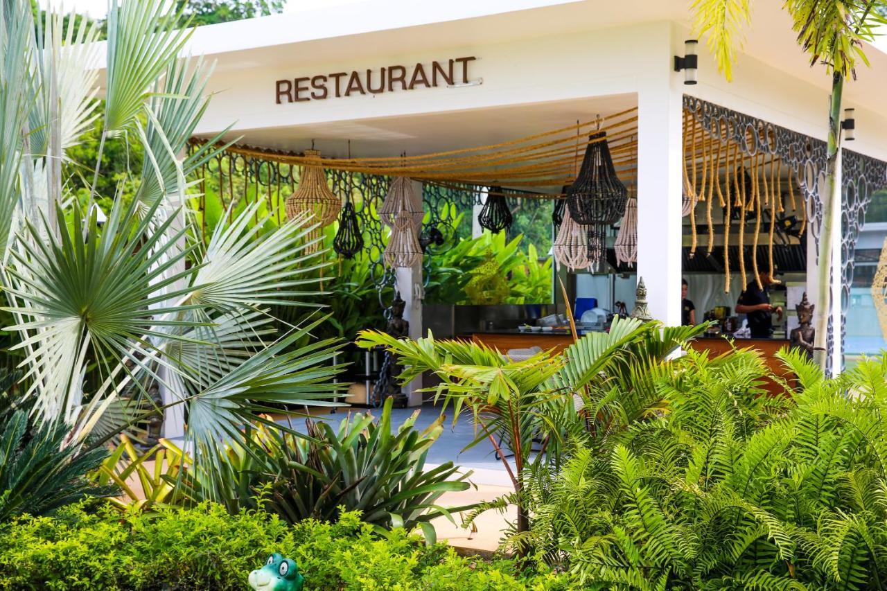 Zee Luxury Boutique Hotel Hinkong Bagian luar foto