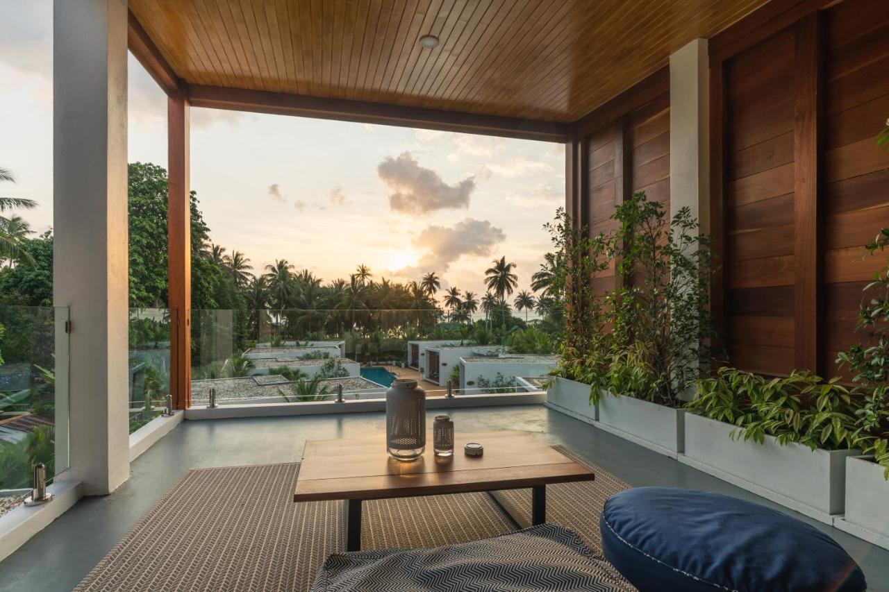 Zee Luxury Boutique Hotel Hinkong Bagian luar foto
